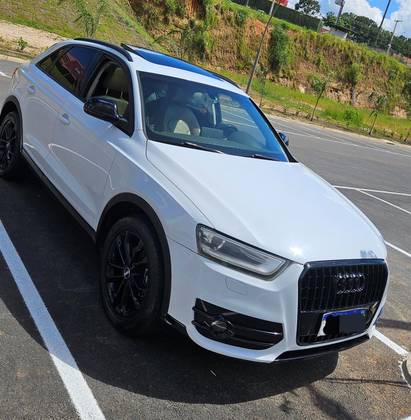 AUDI Q3 2.0 TFSI AMBIENTE QUATTRO 4P GASOLINA S TRONIC